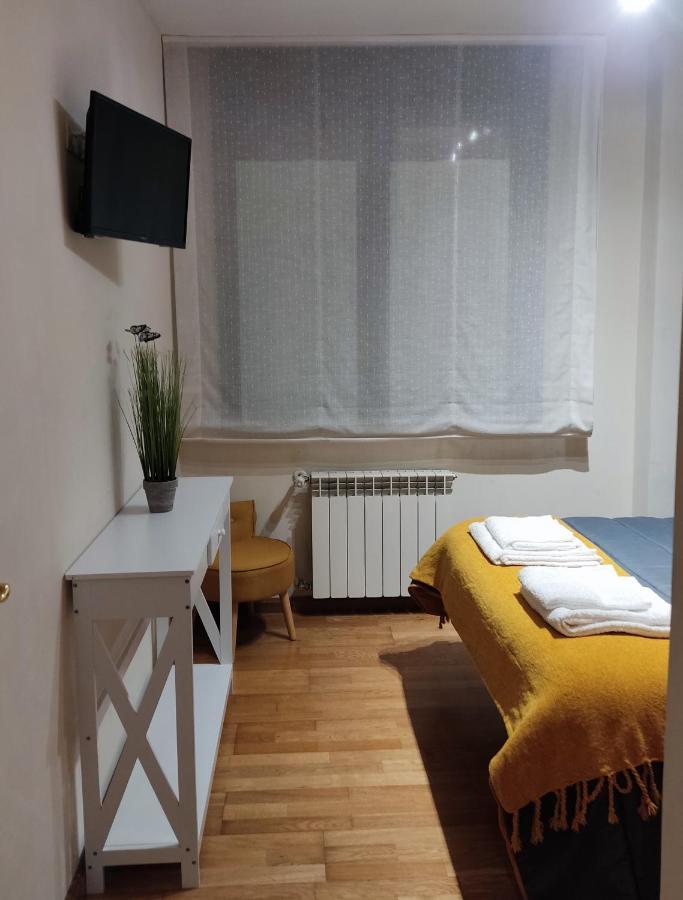 Apartamento Centrico Con Wifi Y Parking De Coche Tamano Medio Cangas de Onís Exterior photo