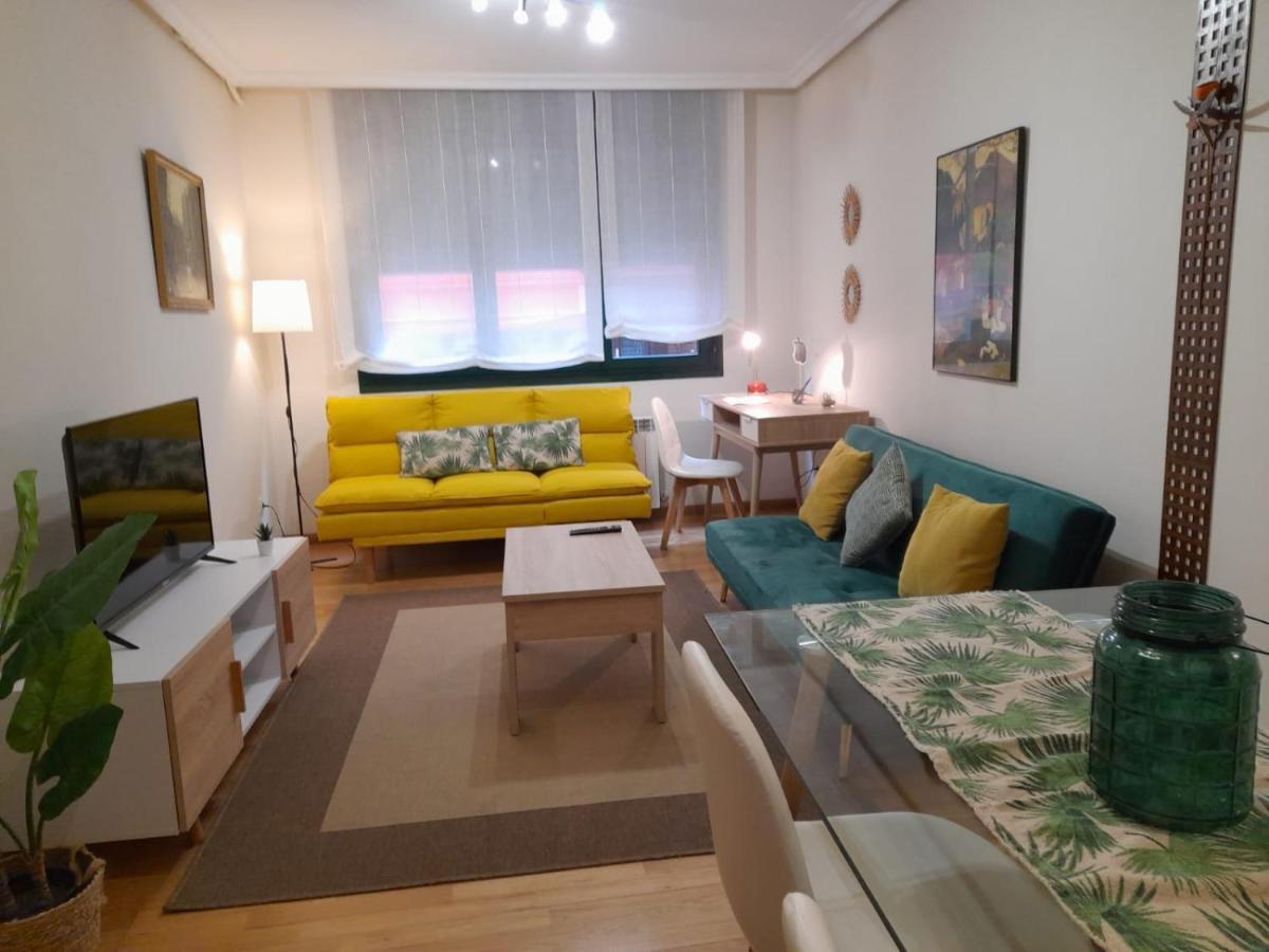 Apartamento Centrico Con Wifi Y Parking De Coche Tamano Medio Cangas de Onís Exterior photo