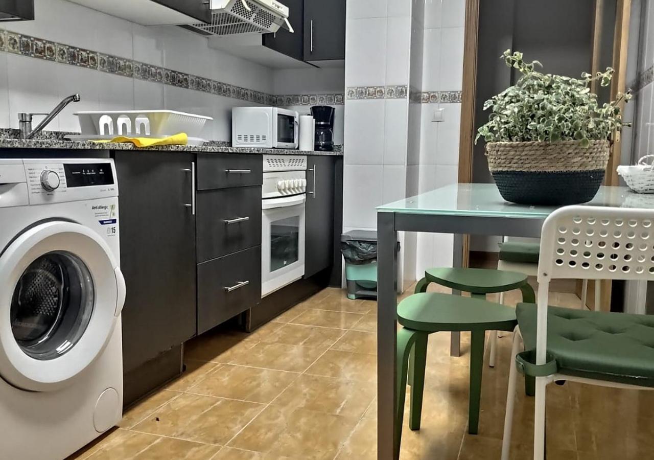 Apartamento Centrico Con Wifi Y Parking De Coche Tamano Medio Cangas de Onís Exterior photo